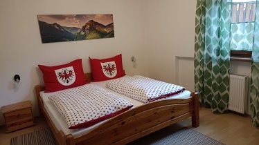 Schlafzimmer für 2 Personen mit TV