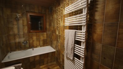 Handtuchtrockner im Badezimmer