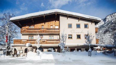 Gasthaus Hotel Dresch Erl im Winterkleid, © Isabella Anker