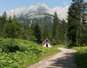 Wohnung mit Bergblick, © bookingcom