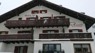 Winterbild_Haus_Marion_Haueis