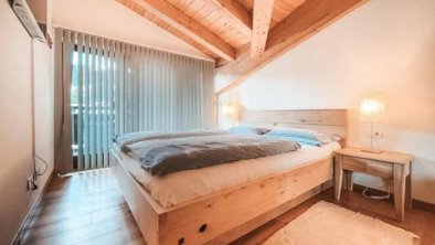 AlpenLuxus presents LUNA - Relaxation Room, Sauna & Car Park, © bookingcom