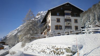 Winteraufnahmen aussen Hotel 2009 + Weihnachten 09