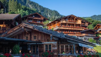 Alpbach Dorf Hütten Sommer_Alpbachtal Tourismus_Fo