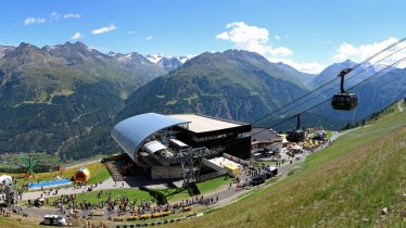 Mid-way station of the Gaislachkogel cable car, © Ötztal Tourismus