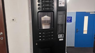 Kaffeemaschine im Gebäude