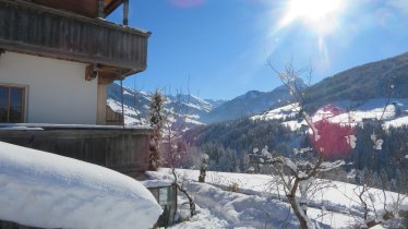 Blick vom Garten zum Galtenberg, © Moosbrunn