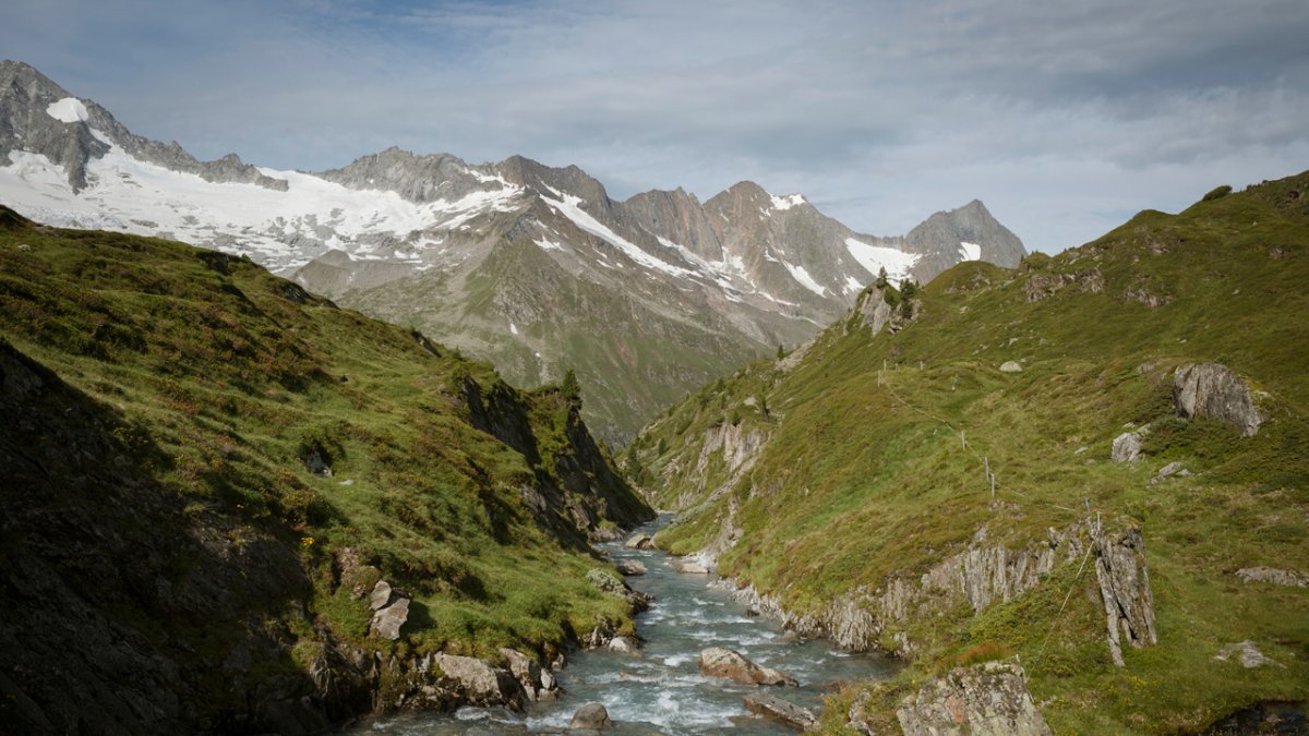 The landscape around the Berliner Hütte