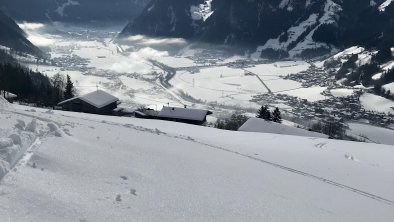 Schitouren starten vor dem Appartement