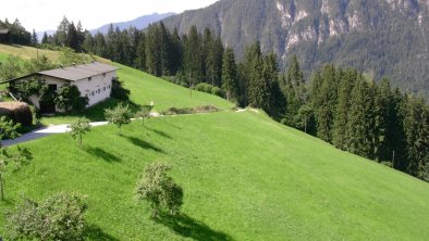 Unser Hühnerstall mit Blick Richtung Kundler Klamm