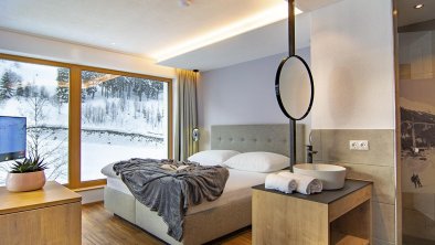 Panorama Zimmer Bett & Waschtisch