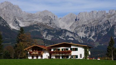 Haus Geigern with Wilder Kaiser background