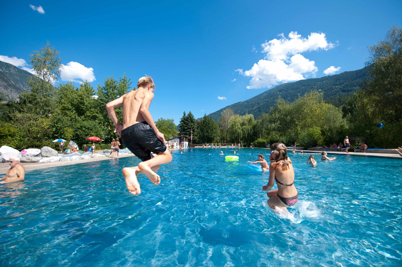 Schwimmbad Perjen | Open-Air Swimming Area | Austrian Tirol